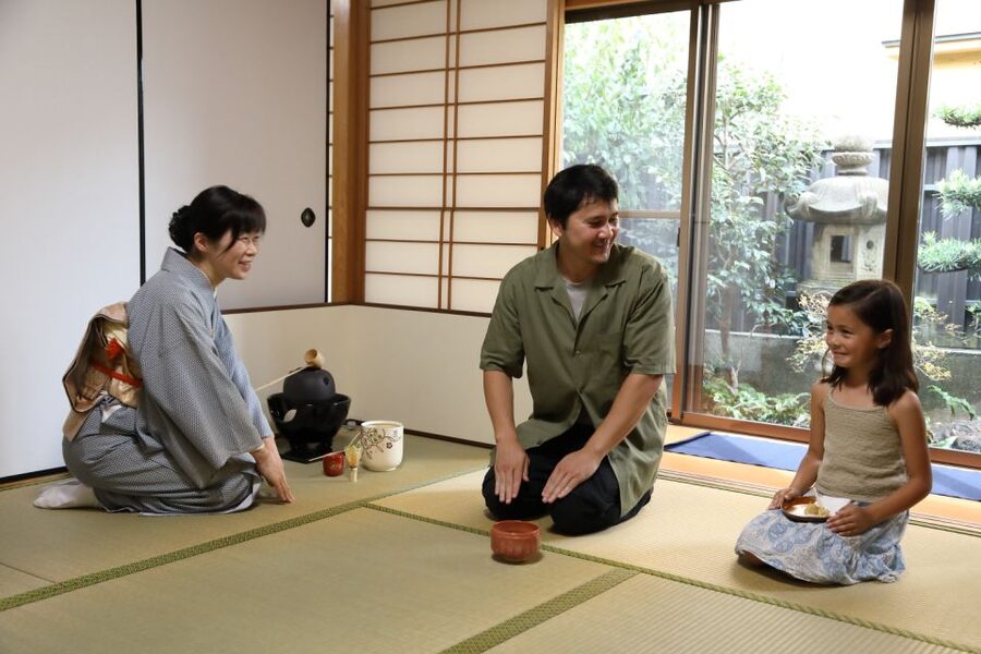Kyoto Fushimiinari:Wagashi Making & Small Group Tea Ceremony - Key points at a glance