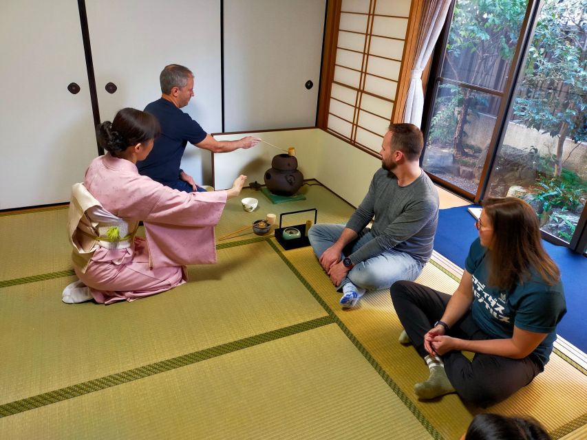 Kyoto Fushimiinari:Wagashi Making & Small Group Tea Ceremony - What the small group changes