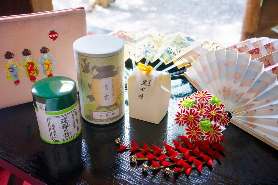 Kyoto : Geiko Maiko Dance of Kyoto & Visits of Gion Museum - The value of $25