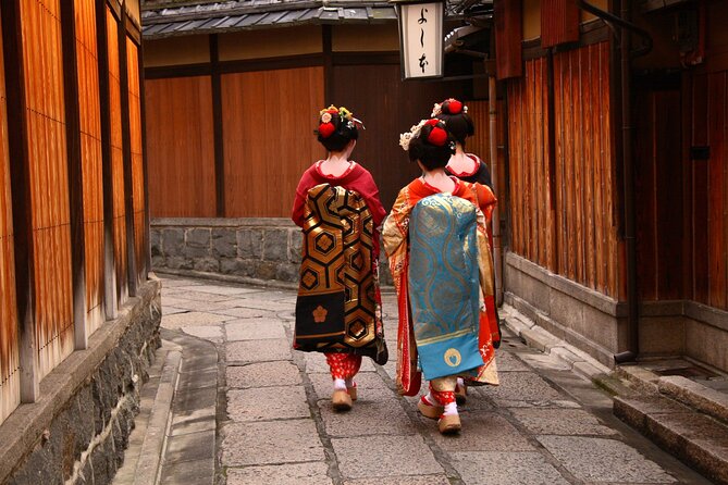 Kyoto Geisha District Walking Tour in Gion - Key points to know before walking Gion
