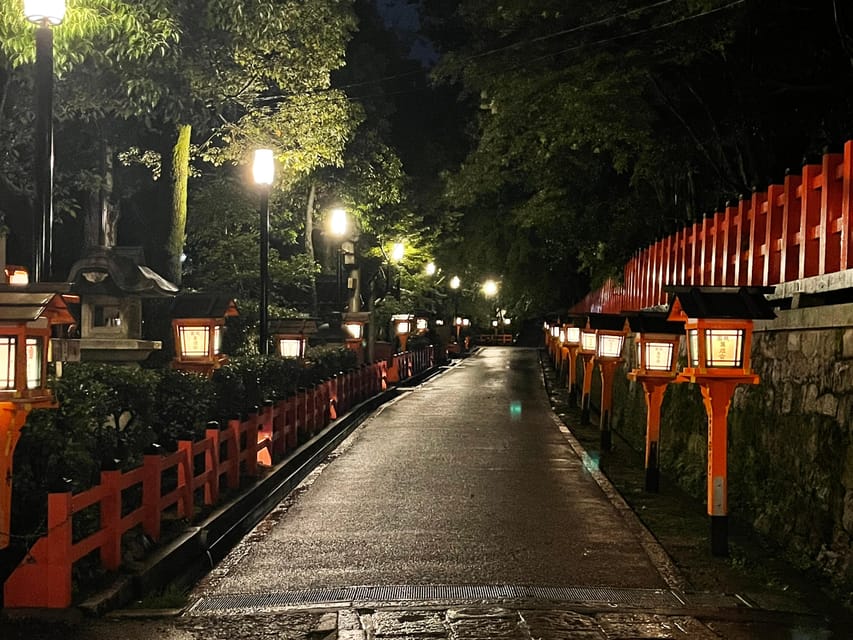 Kyoto: Gion Geisha District Walking Tour - Stories of Geisha - Gion Corner and Hanamikoji Street