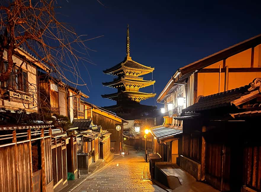 Kyoto: Gion Magical Night Walking Tour with Geisha Trivia - Hanamikoji and the rules of geisha culture