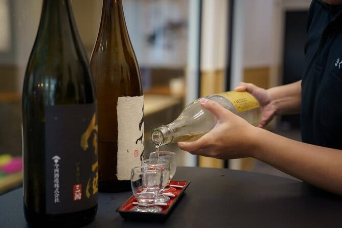 Kyoto: Gion & Pontocho Food Tour with 13 Dishes - What the $82 price really buys you