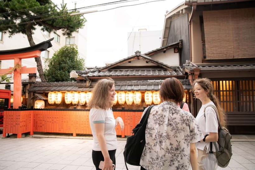 Kyoto: Gion World of the Geisha Guided Walking Tour - Shirakawa Canal and the best photo pause