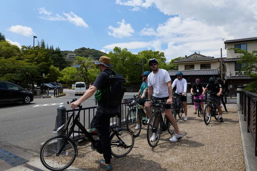 Kyoto: Hidden Gems E-Bike Tour Through Backstreets & Temples - What riding the e-bike is really like