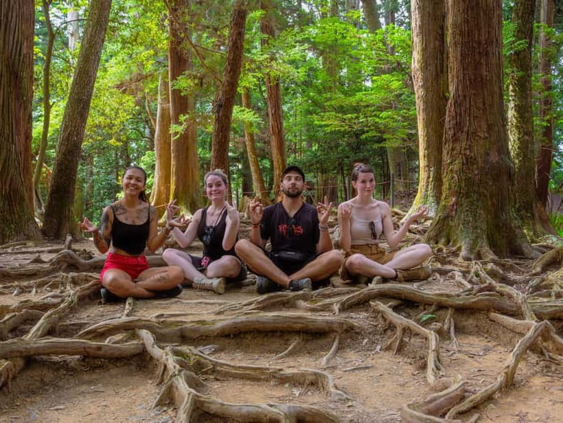 Kyoto: Hike and Hot Springs in Kurama - Climbing Kurama Mountain through the cedar forest