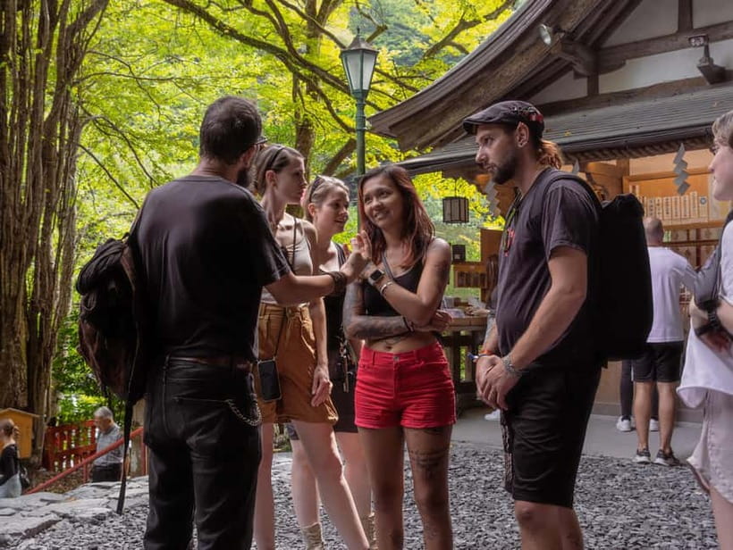 Kyoto: Hike and Hot Springs in Kurama - Descending to Kurama village