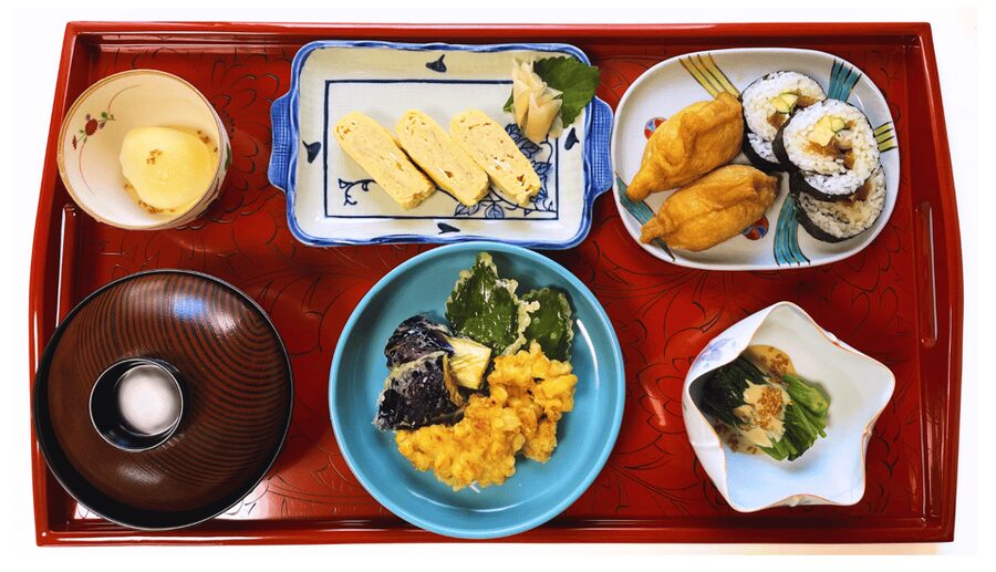 Kyoto Home Cooking Class ＆Supermarket tour near Fushimiinari - A good choice for solo participants and families