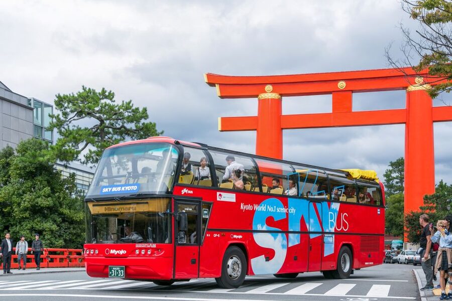 Kyoto: Hop-on Hop-off Sightseeing Bus Ticket - Kinkakuji, the Golden Pavilion