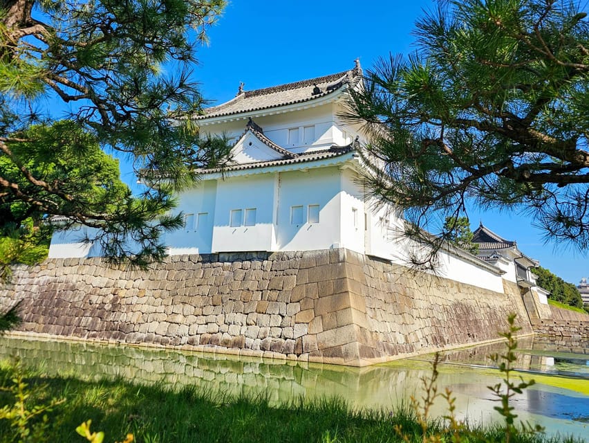 Kyoto: Imperial Palace & Nijo Castle Guided Walking Tour - Nijo Castle: the shogun’s Kyoto residence