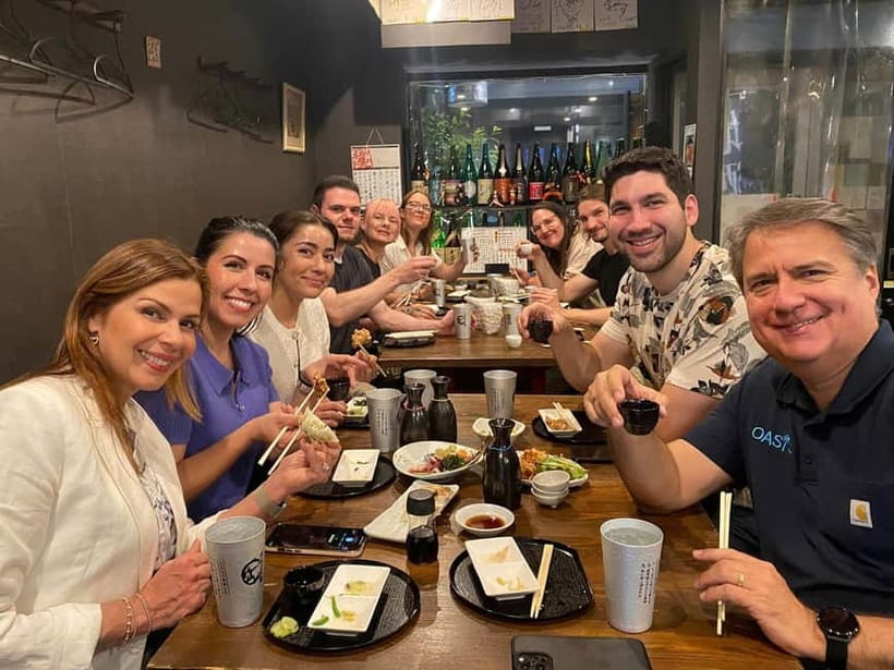 Kyoto: Izakaya Bars Guided Walking Tour - The changing rhythm of three stops