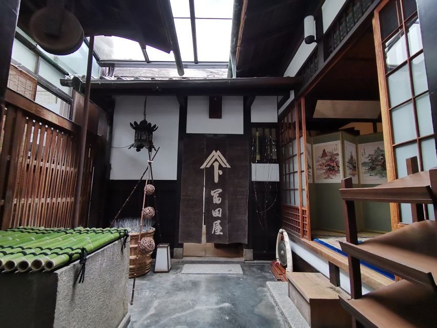 Kyoto: Kimono and Tea Ceremony Experience at Cultural Asset - Group session or private booking?