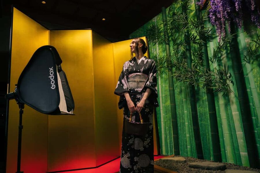 Kyoto: Kimono Tea Ceremony at Orizuruya Gion - What the Small Group Adds