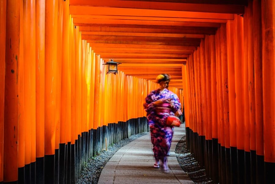 Kyoto: Kiyomizu-dera, Fushimi Inari & Gion Geisha District - Meeting Roberto at Kyoto Station