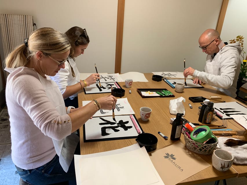 Kyoto: Local Home Visit and Japanese Calligraphy Class - Why the brush movements are the real lesson
