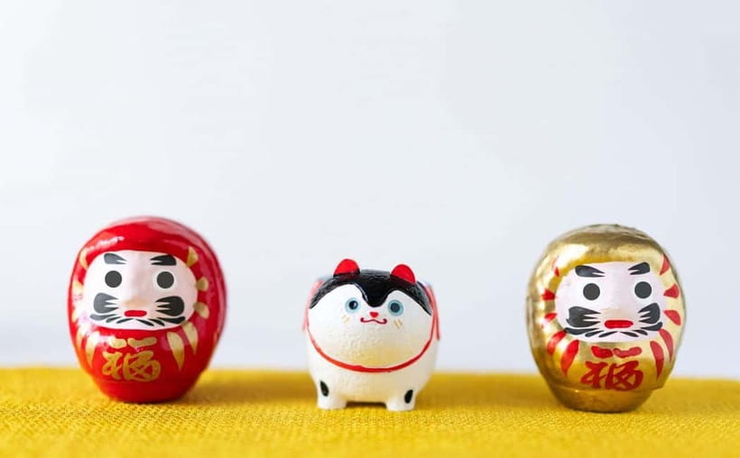 Kyoto: Make Your Own "Daruma" Craft & Painting Workshop - The souvenir problem, solved