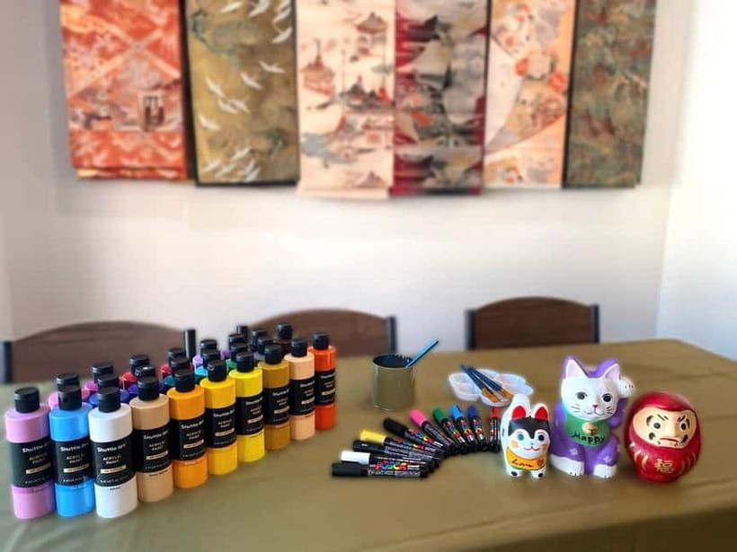 Kyoto: Make Your Own "Daruma" Craft & Painting Workshop - A quiet craft break in central Kyoto