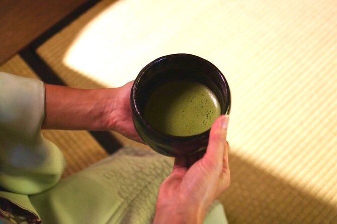 Kyoto: Newly Opened Tea Ceremony - Sanjo Chasuian - The English hosts make the difference