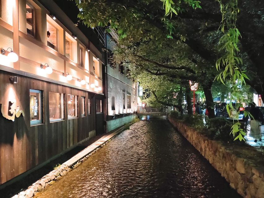 Kyoto Night All-Inclusive Eats and Streets, Gion and Beyond - Ponto-cho, Kyoto’s atmospheric dining lane