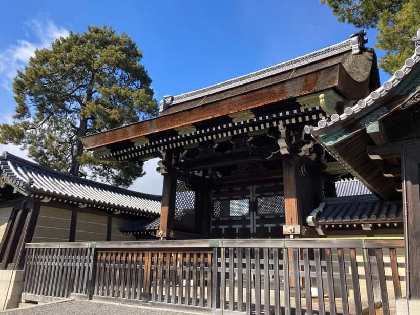 Kyoto: Nijo Castle and Kyoto Imperial Palace Guided Tour - Why Nijo Castle makes a strong starting point