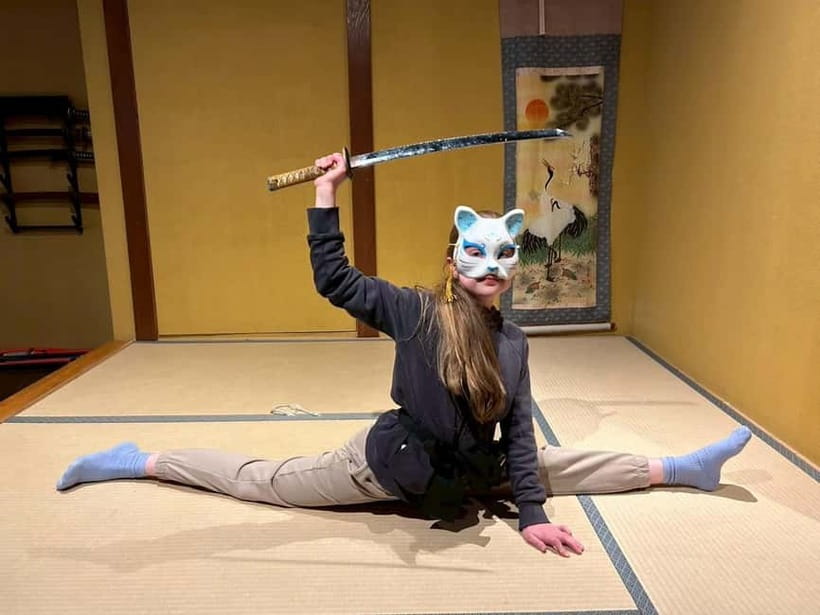 Kyoto: Ninja Experience Cafe Kyoto Gion - Getting into character on Gion’s sixth floor