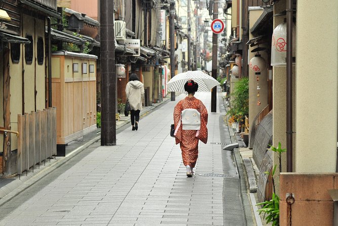 Kyoto Nishiki Market Food and Culture Walking Tour - Is $80.92 good value?