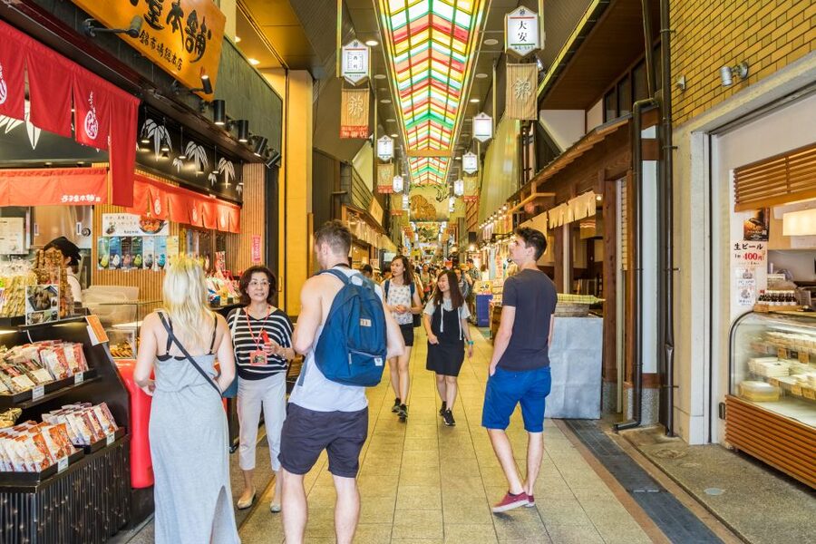 Kyoto: Nishiki Market Food Tour - Shopping Time: The Practical Benefit