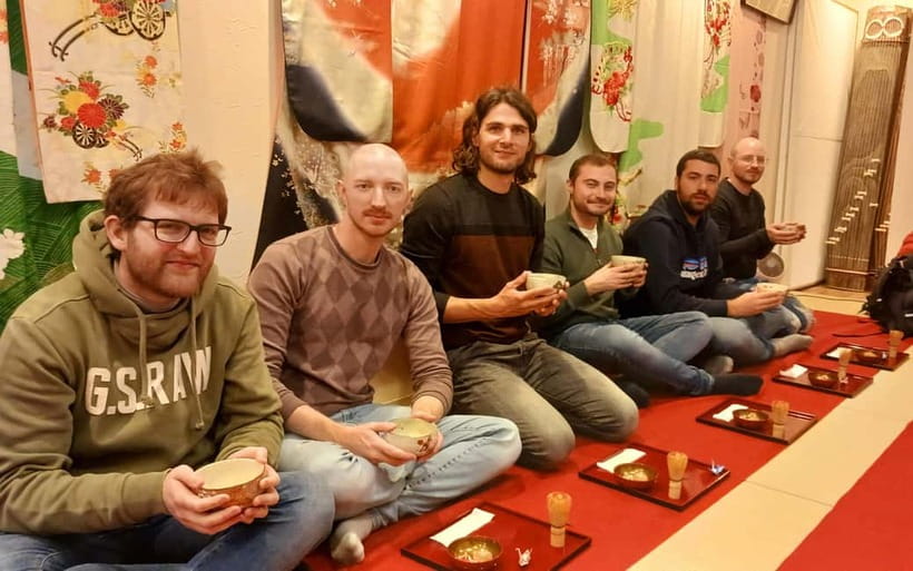 Kyoto: Nishiki Market Tea Ceremony with Koto Performance - Key points at a glance