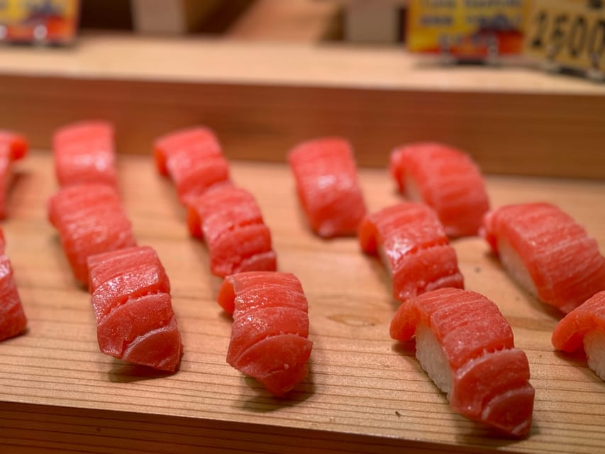 Kyoto: Nishiki Market Tour with a Local Foodie & Tastings - Entering Nishiki Market for the main tasting session