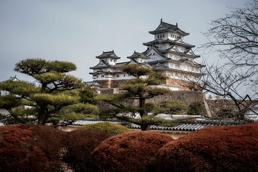 Kyoto/Osaka: Kobe & Himeji Journey Through Culture & History - Koko-en: gardens beside the castle