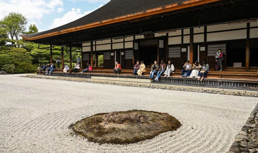 Kyoto: Private Customized Walking Tour with a Local Insider - Picking the right duration: two, three, four, or six hours