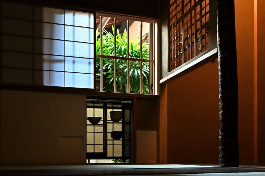 Kyoto: Private Tea Ceremony at local home with tea master - Entering a Kyoto tea room near Nijo Castle