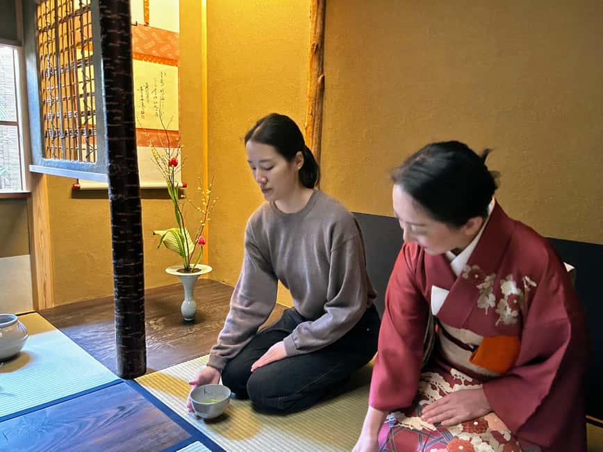 Kyoto: Private Tea Ceremony at local home with tea master - The private format suits curious beginners and small groups