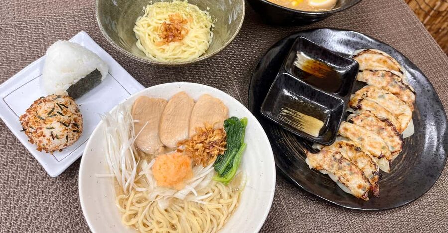 Kyoto: Ramen, Gyoza, and Onigiri Cooking Class - Key points at a glance