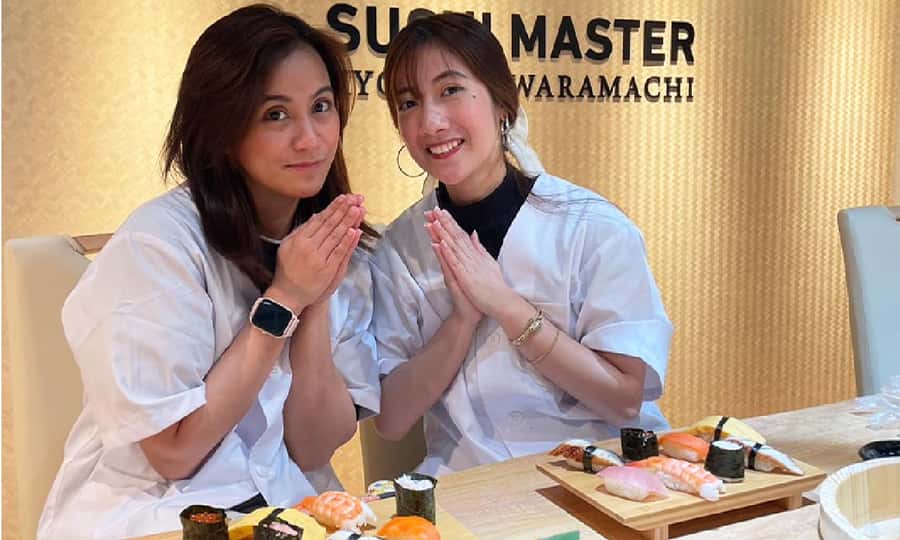 Kyoto: Sushi Making Experience in Kawaramachi - Choosing Between Nigiri and Temari Sushi