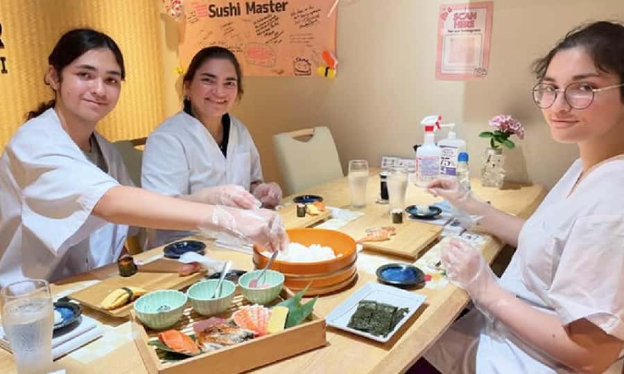 Kyoto: Sushi Making Experience in Kawaramachi - What Happens During the Introduction