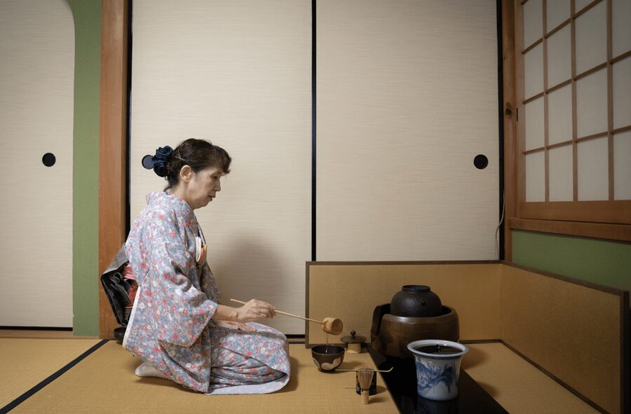 Kyoto: Tea Ceremony Experience in a Small Tea Room - Why this one-hour Kyoto tea ceremony works