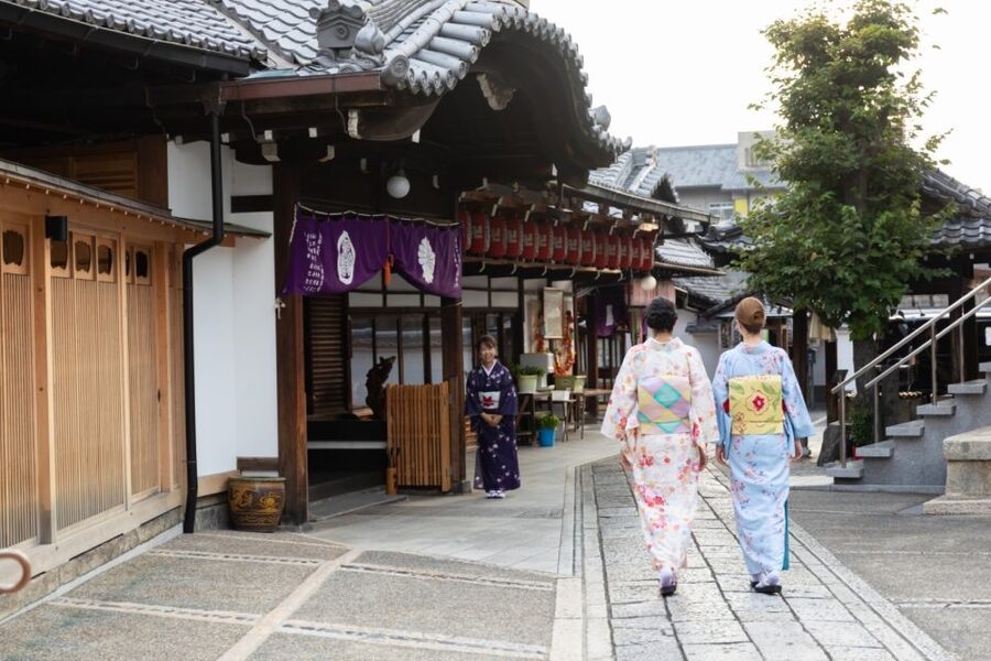Kyoto: Tea Ceremony Ju-An at Jotokuji Temple - A small group with room for questions