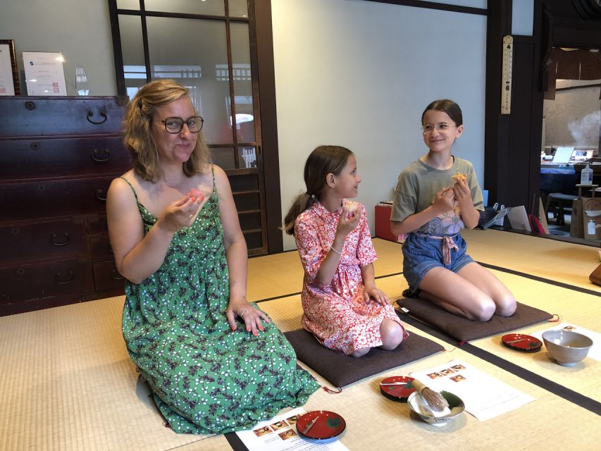 Kyoto: Tea Ceremony Meditation - Make Matcha with Tea Master - Entering a 100-year-old Kyoto townhouse