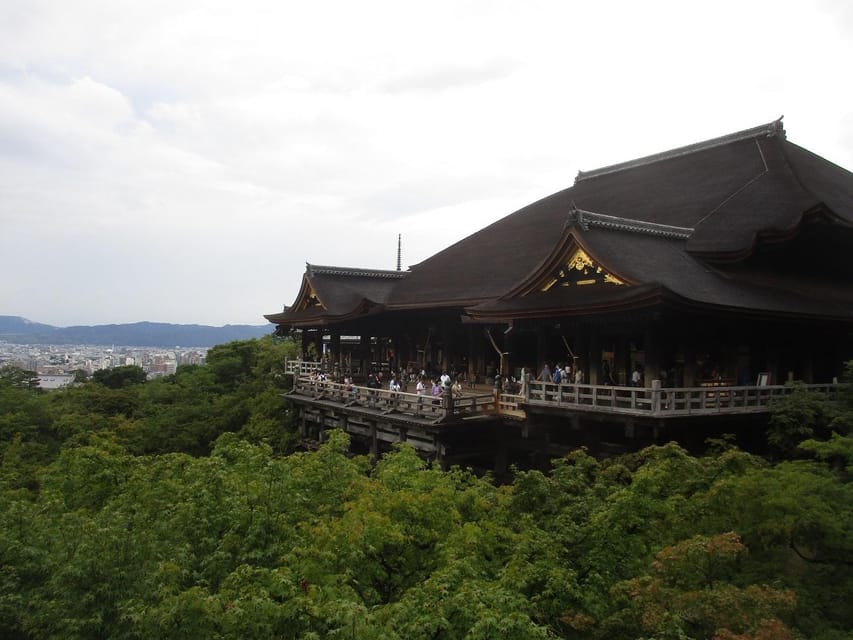 KYOTO: Tempio Kiyomizu Pagode Gion “Geisya” (Guida Italiana) - Who should book this tour