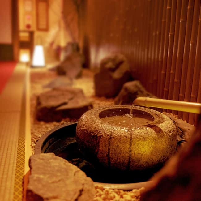 Kyoto: Wazuma Magic Show & Tea Ceremony - Key points to know before booking