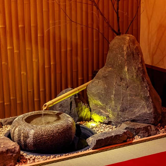 Kyoto: Wazuma Magic Show & Tea Ceremony - What the one-hour schedule really gives you