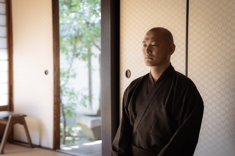 Kyoto: Zen Meditation at a Private Temple with a Monk - Who should book this Kyoto meditation?
