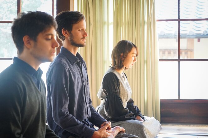 Kyoto Zen Meditation & Garden Tour at a Zen Temple with Lunch - Walking through Tofukuji’s Zen temple district