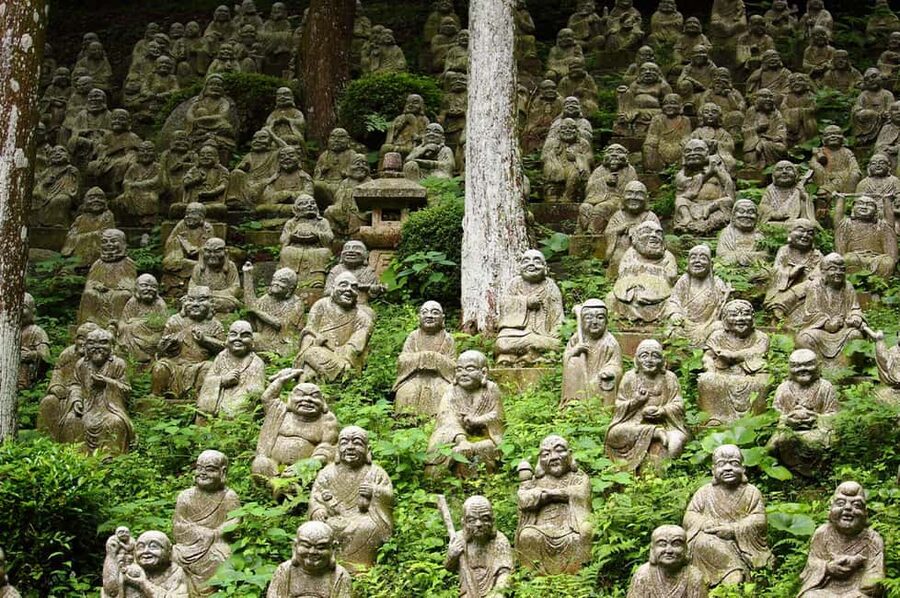Kyushu Tour From Fukuoka: Itoshima Nature & Coastal Scenery - Fukuoka Tower or Momochihama for the final hour