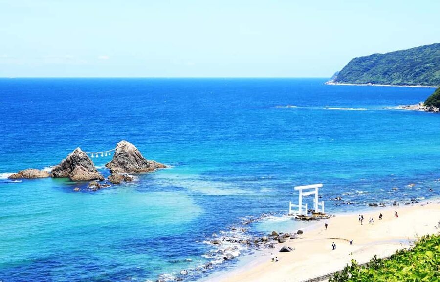 Kyushu Tour From Fukuoka: Itoshima Nature & Coastal Scenery - Meeting at Hakata Station at 8:45