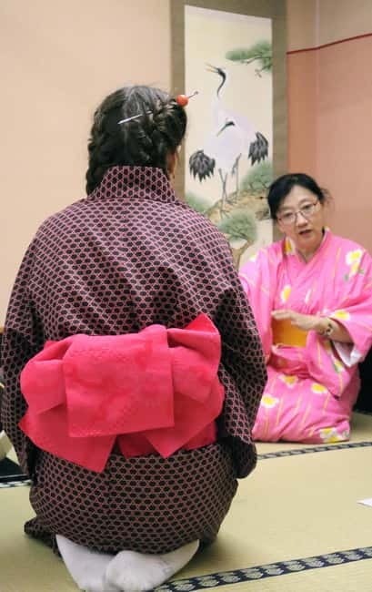 Learn Zen in a class of making Matcha tea near Osaka Castle - Is $40 good value for one hour?