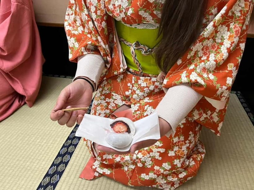 Learn Zen in a class of making Matcha tea near Osaka Castle - Useful booking advice for Osaka