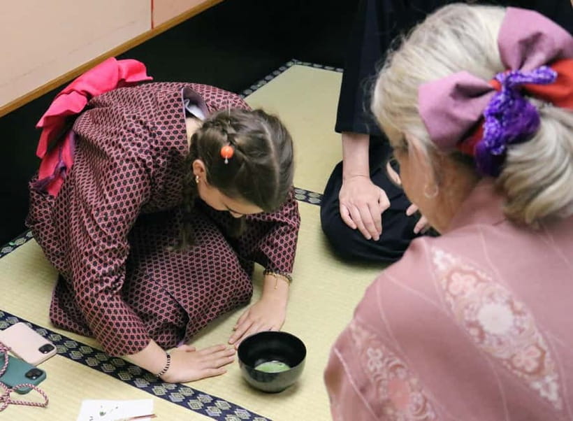 Learn Zen in a class of making Matcha tea near Osaka Castle - Changing into kimono or becoming a samurai