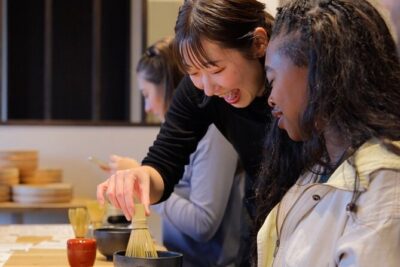 Matcha Making Class in Tokyo with Authentic Japanese Sweets Set